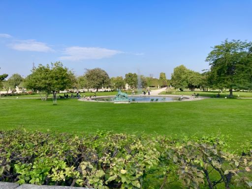 パリで訪れるべき【広場と公園】はここ｜写真映えスポットと休憩ポイント満載 | パリ旅行のシニアなヒント
